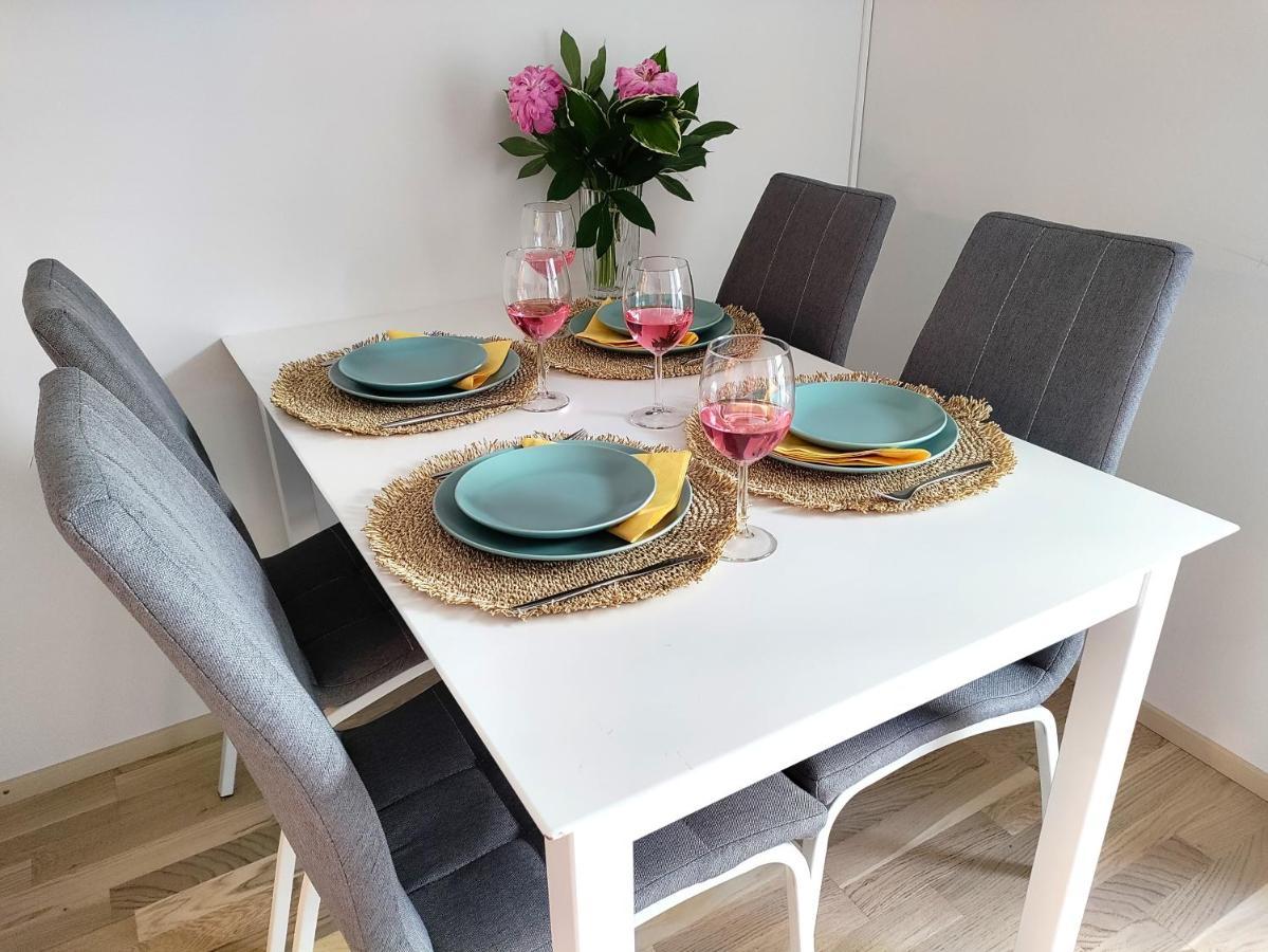 טמפרה Fully Equipped New Apartment With Free Parking מראה חיצוני תמונה